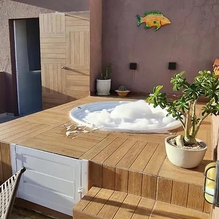 Relaxe Na Banheira De Hidromassagem Com Vista Mar Apartamento Aracaju Exterior foto