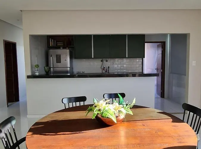 Relaxe Na Banheira De Hidromassagem Com Vista Mar